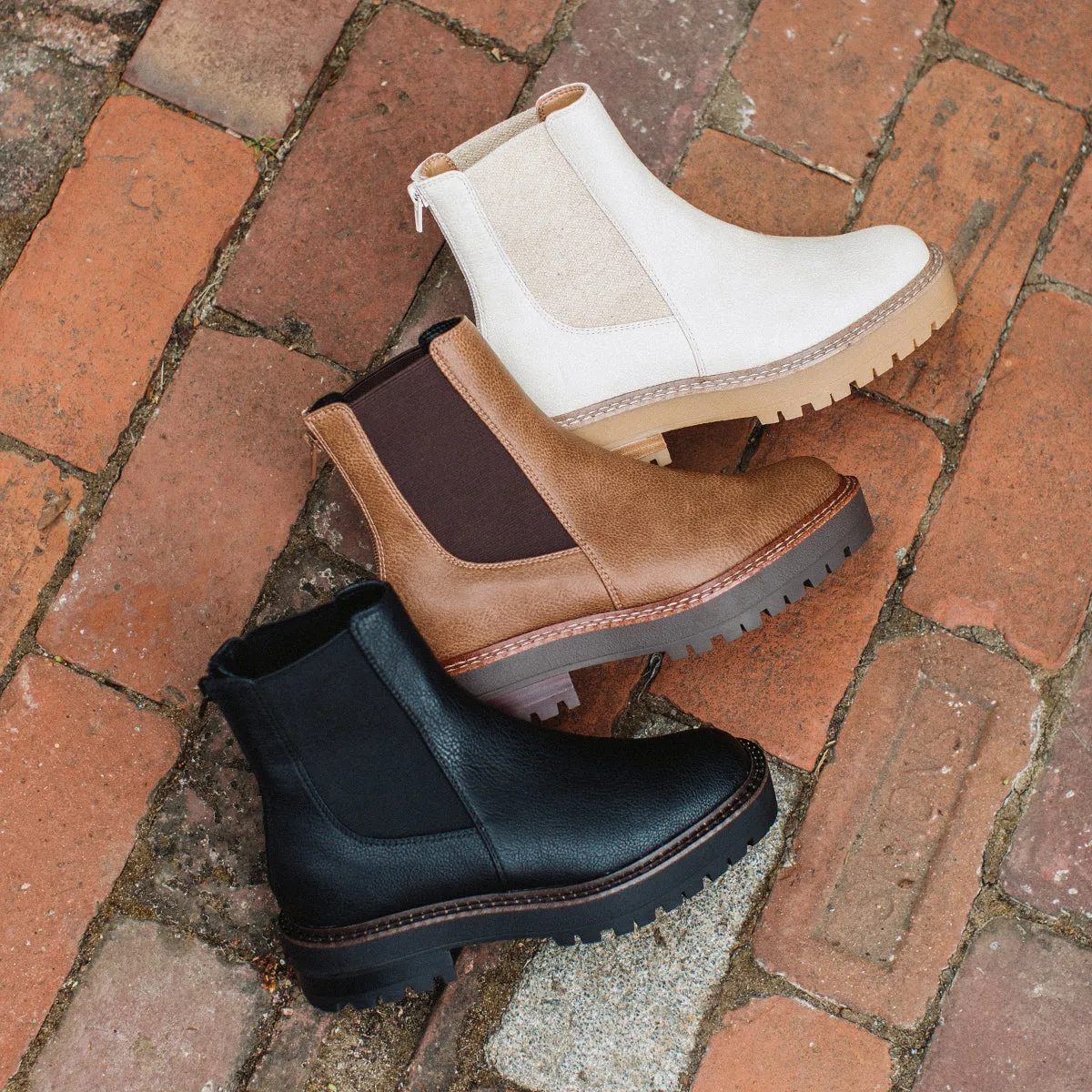 Sonia Chelsea Boot